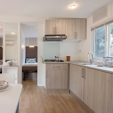 Village Laguna Blu * פרטיליה