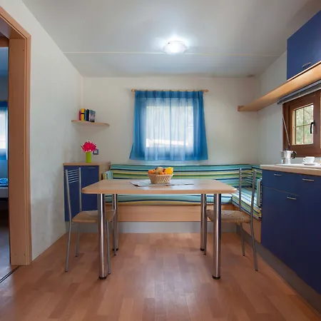 מלון Village Laguna Blu