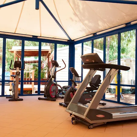 מלון Village Laguna Blu *