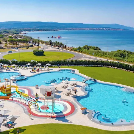 Village Laguna Blu