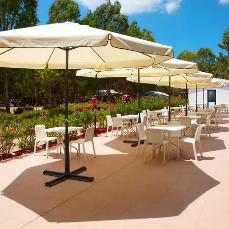 Village Laguna Blu פרטיליה